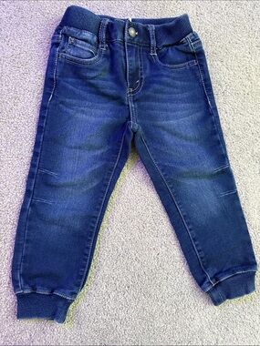 3T Levi’s Knit Joggers (Boy’s)